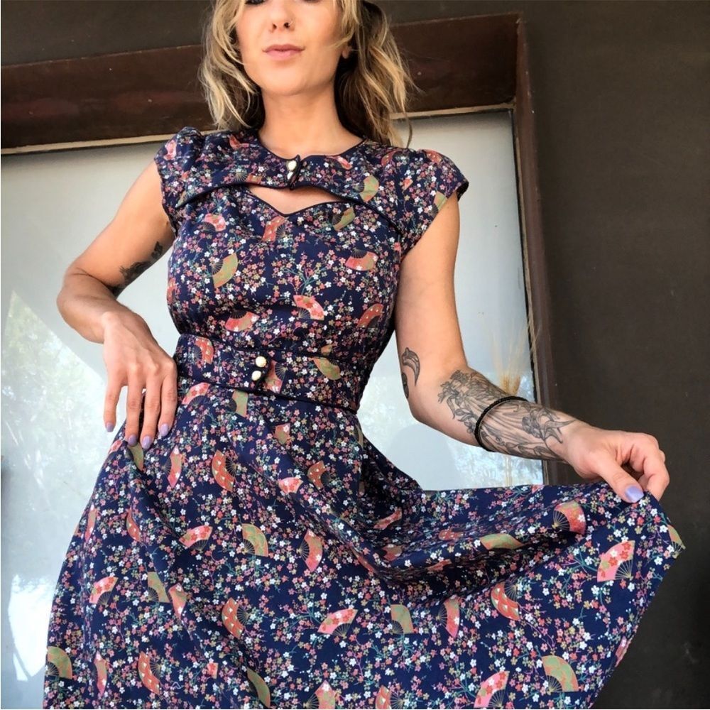 Trollied dolly small dress‎